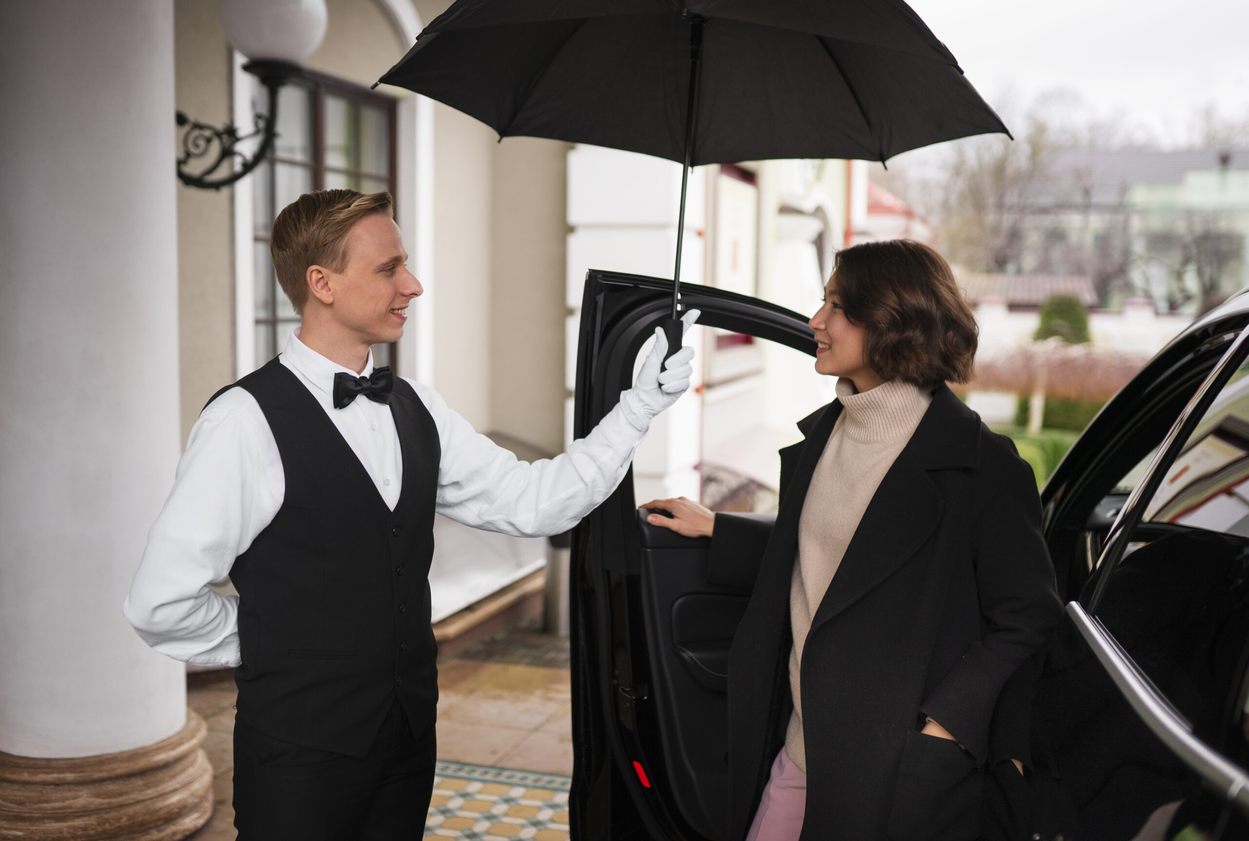 Top 4 Advantage of Hiring Chauffeur Driven Car in London
