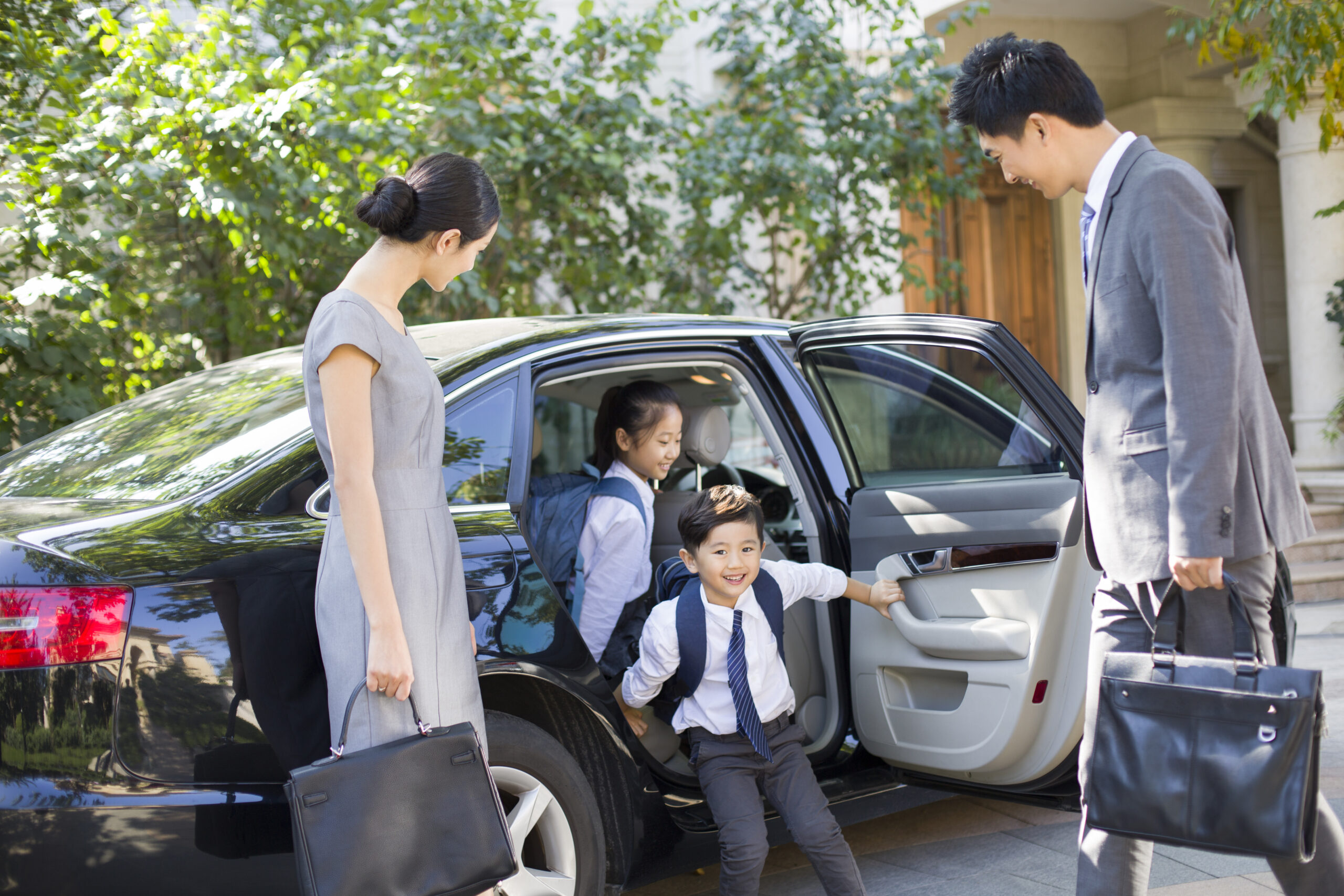 School chauffeur service